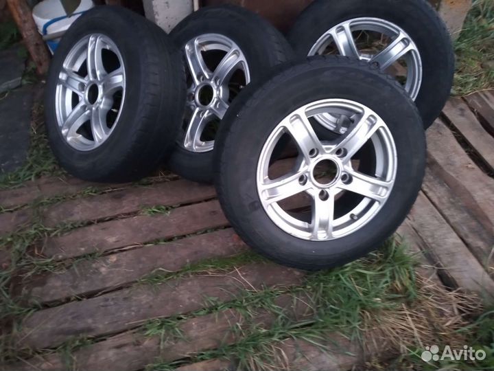 Шины с дисками r15