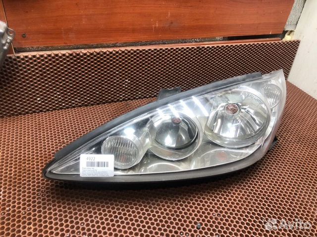 Фара передняя левая Toyota Camry ACV36