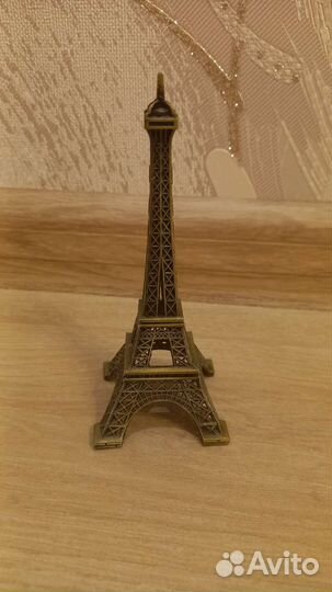 Статуэтка Эйфевелева башня
