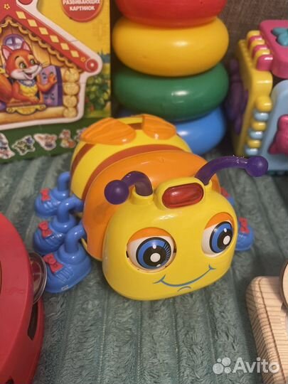 Развивающие игрушки пакетом