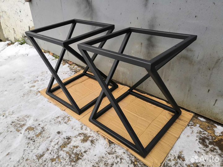 Подстолья Лофт