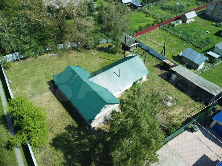 Дом 200 м² на участке 17 сот.