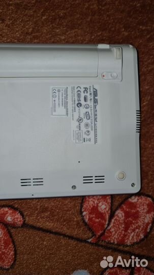 Ноутбук маленький Asus б.у. рабочий