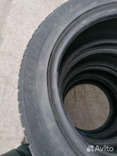 Bridgestone Ice Cruiser 7000 205/55 R16 91T