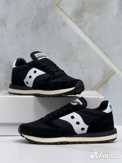 Кроссовки Saucony чёрные 4