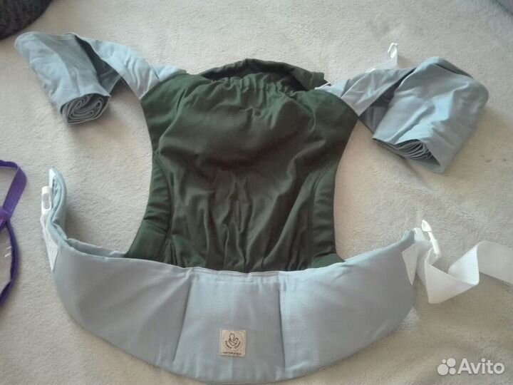 Гибрид слинга рюкзак-май