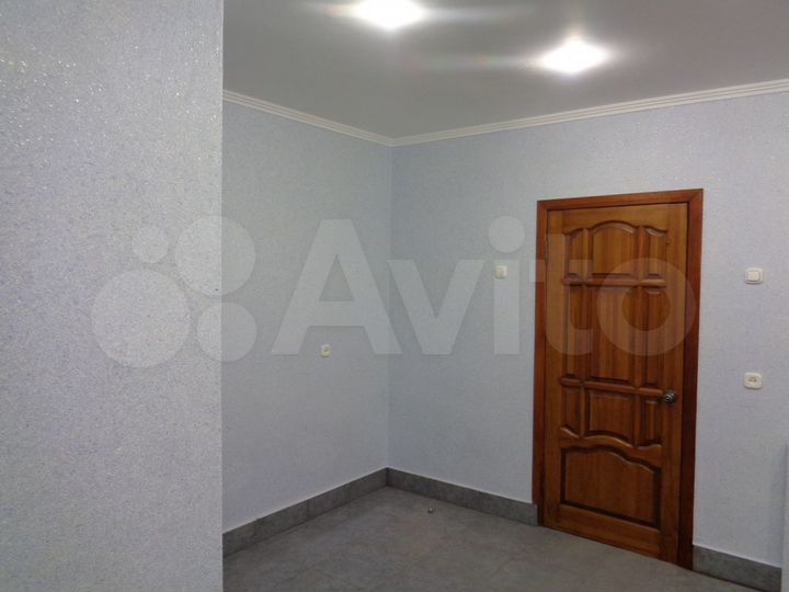 Сдаю Офисное помещение, ул. Красная, 60 м²