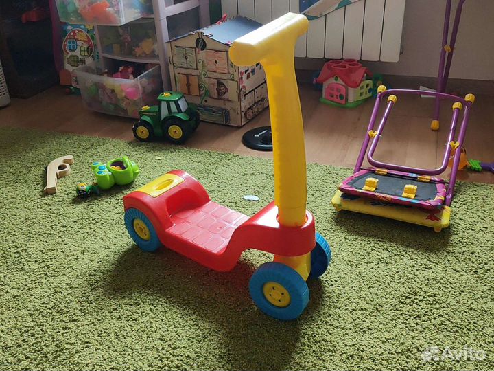 Самокат детский пластиковый