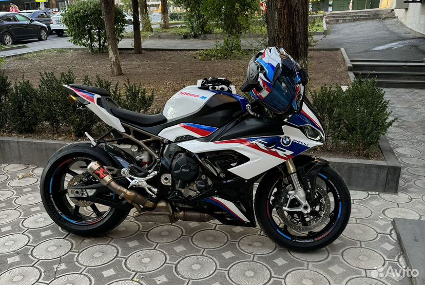 BMW S1000RR