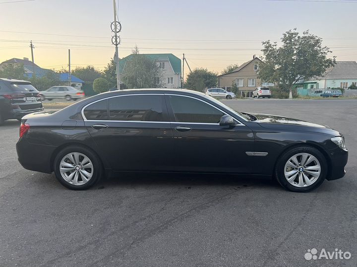 BMW 7 серия, 2011