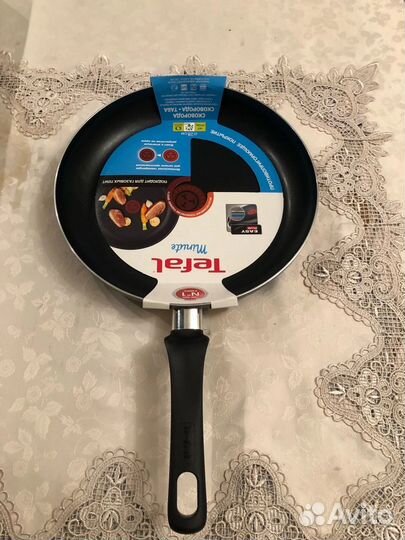 Сковородка tefal новая 28 см