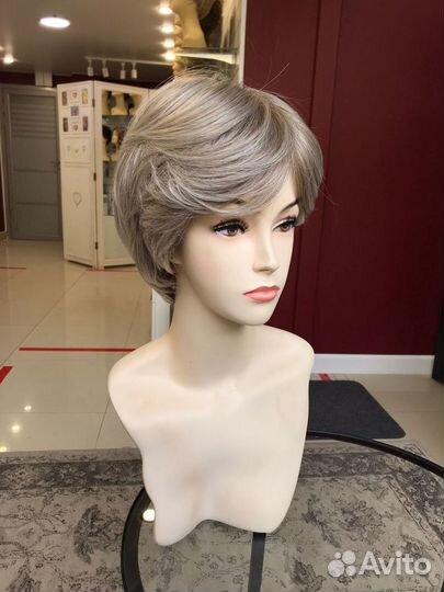 Парик искусственный