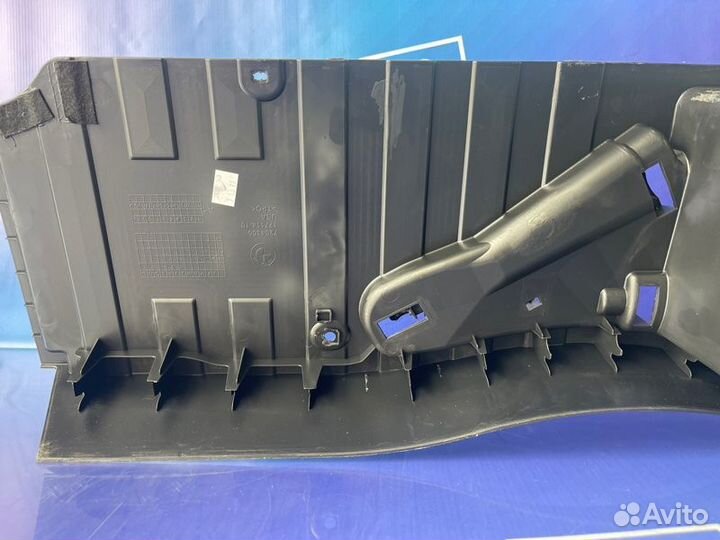 Крышка аккумулятора Bmw X5 F15 N55B30A 2015