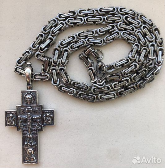 Цепь и крест