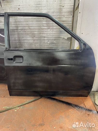 Двери на ваз 2114,перед-зад правые