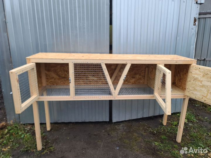 Клетка для кролика с высокими ножками