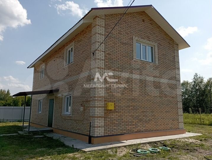 Дом 145 м² на участке 9 сот.