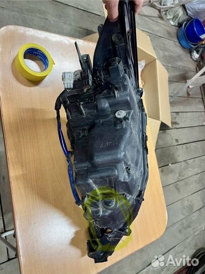 Фара лева лексус es