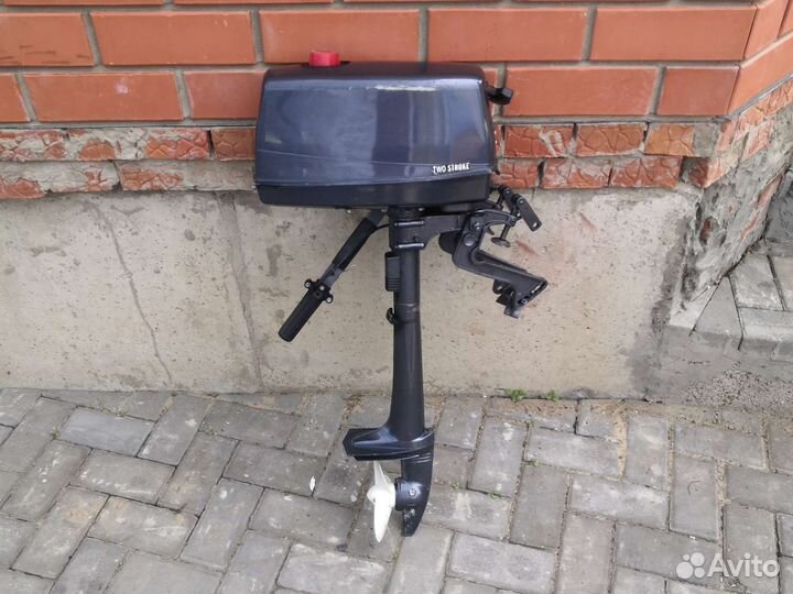 Надувная лодка с мотором