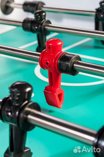 Настольный футбол (кикер)