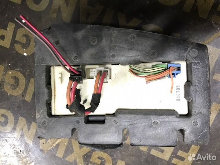 Блок управления крышкой багажника Mercedes-Benz Ml