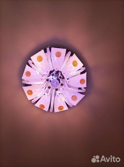 Люстра потолочная