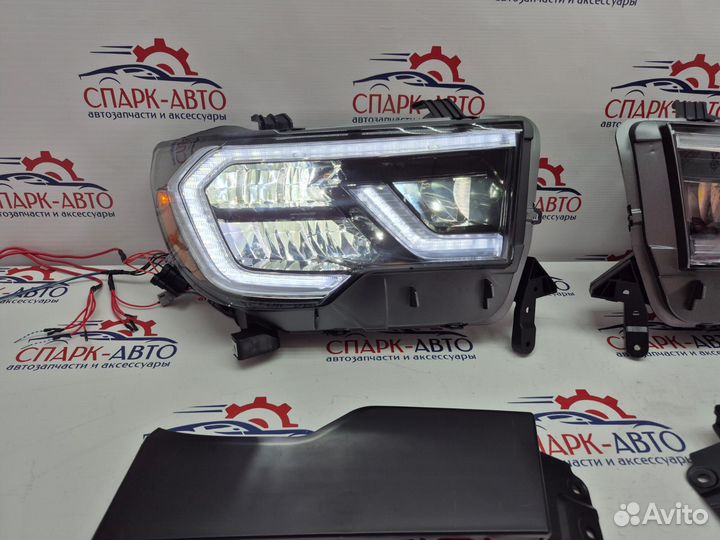 Фары тюнинг LED Toyota Tundra 07-13 / Sequoia 08-1