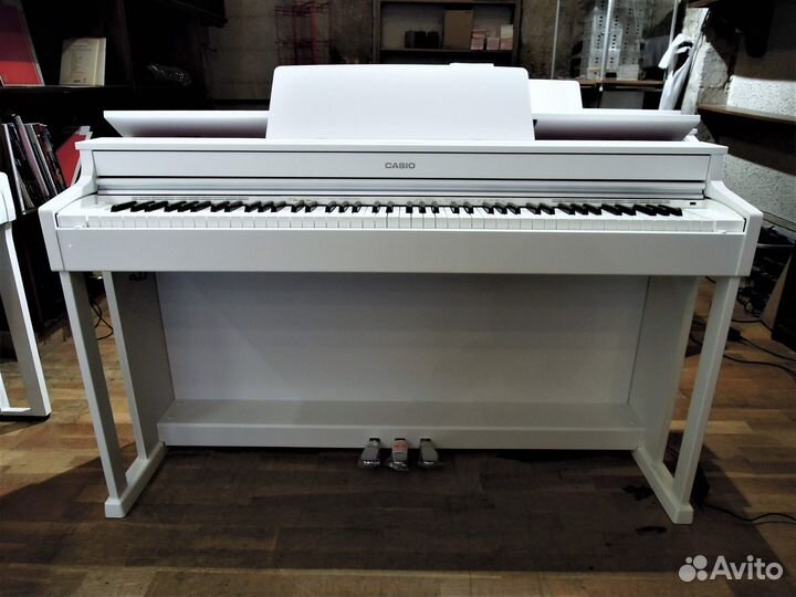 Цифровое пианино корпусное (аксессуар в подарок)