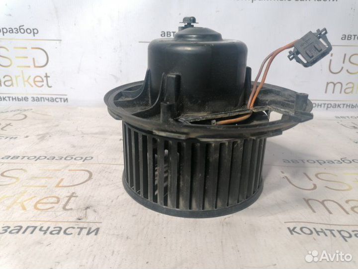 Мотор печки Volkswagen Passat B6 1.8 CDA 2010