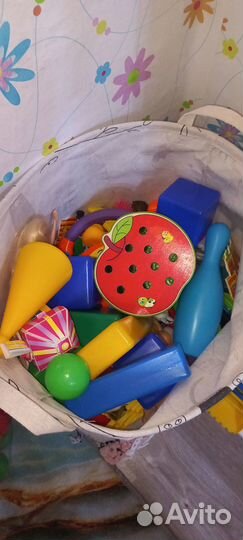 Детские игрушки