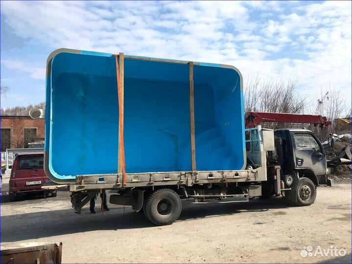 Бассейн из пластика