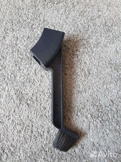 Щетка для очистки мото и вело цепей