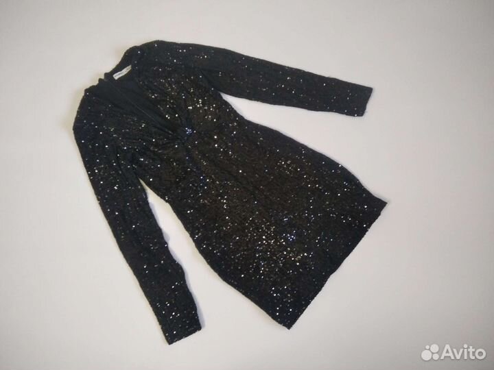 Черное платье мини с пайетками S Pull&Bear