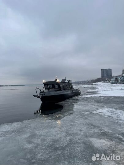 Продам кабинный катер амг 870(9.4) круиз