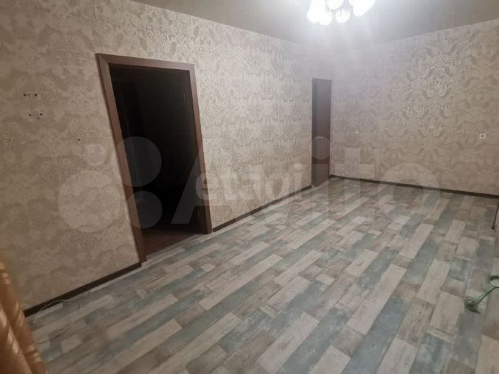 2-к. квартира, 41,8 м², 1/3 эт.