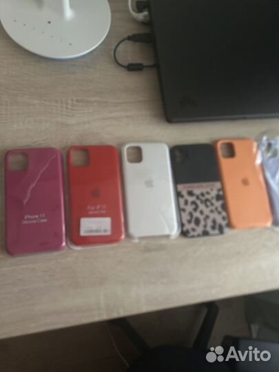 Чехлы на телефон iPhone 11