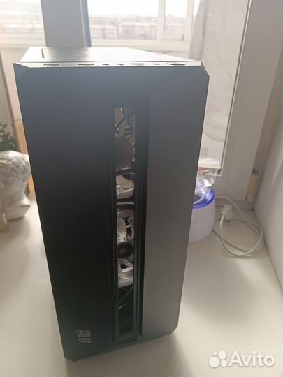 Корпус для пк ATX + 4 вертушки