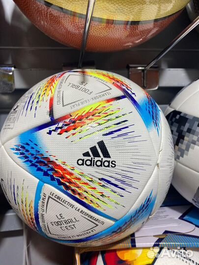 Футбольный мяч adidas 5