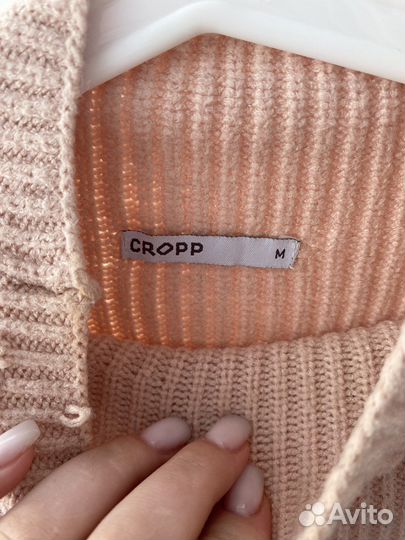 Свитер crop