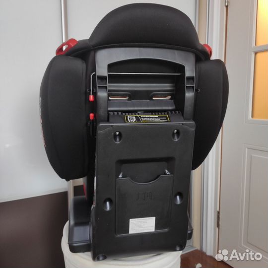 Детское автокресло