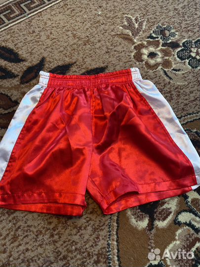 Боксерская форма, Синия, Красная