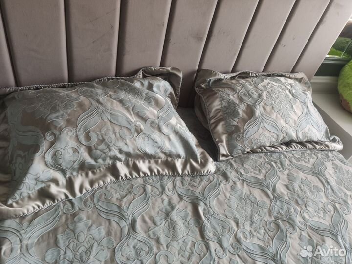 Покрывало на 2 х спальную кровать, 160-180*200 бу