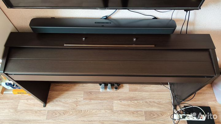 Цифровое пианино Casio Privia PX-770BN