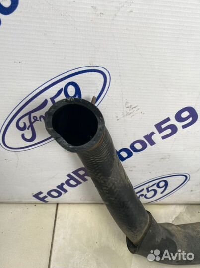 Патрубок системы охлаждения Kia Ceed ED 1.6 (G4FC)