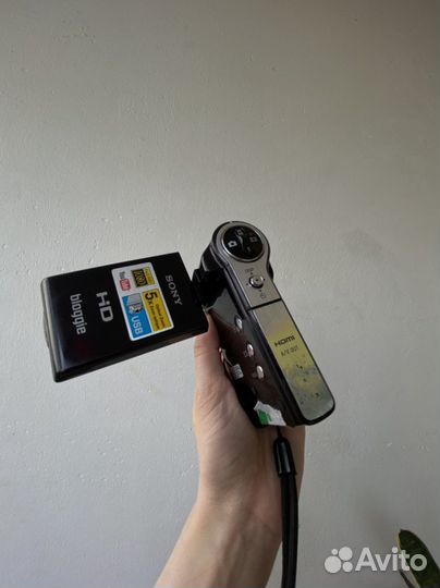 Камера Sony Bloggie MHS-CM 5