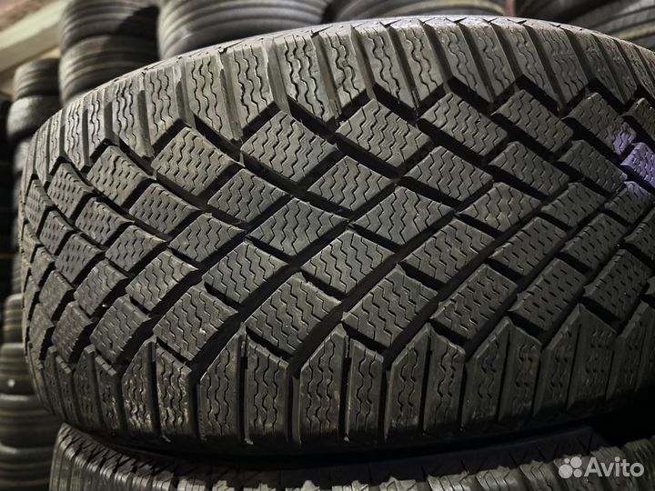 Continental ContiVikingContact 7 225/45 R18 95T