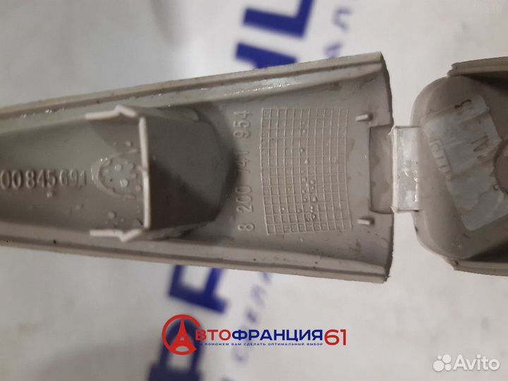 Ручка потолка, 8200741954 renault logan, 3039464