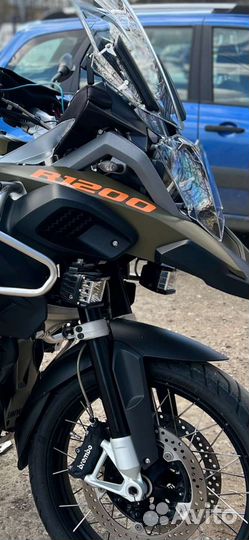 Дополнительное освещение для BMW