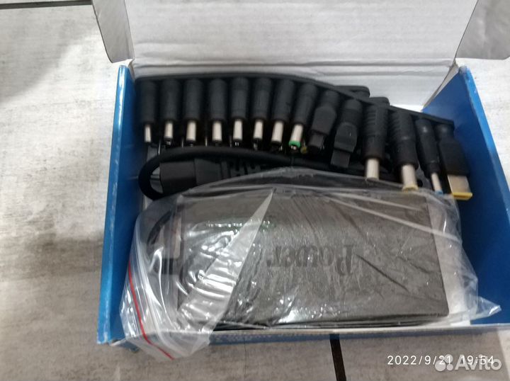 Зарядка для ноутбука универсальная новая