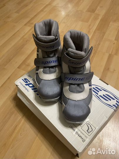 Лыжные ботинки детские 34